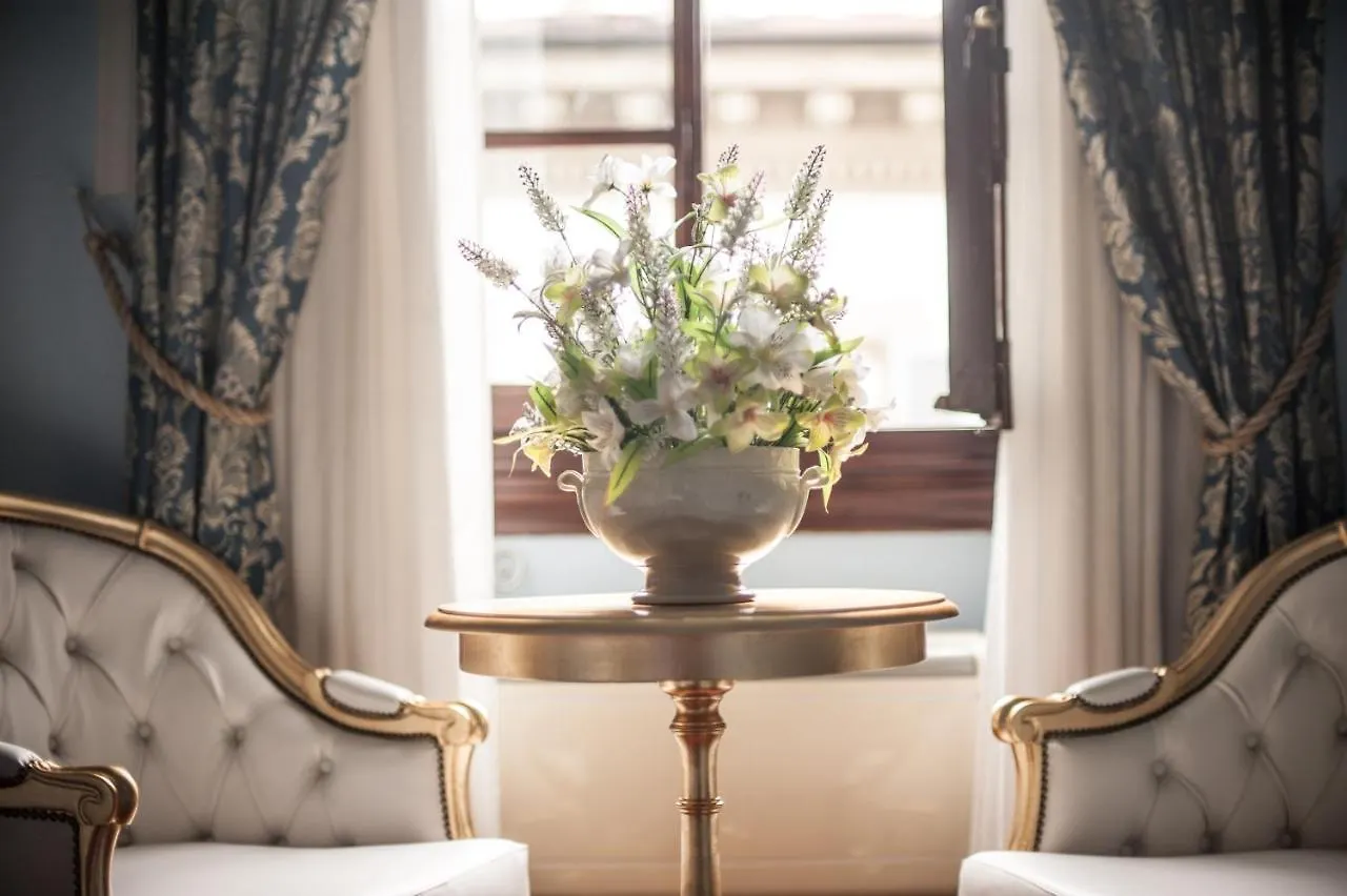 B&B Al Duomo Firenze 2*,