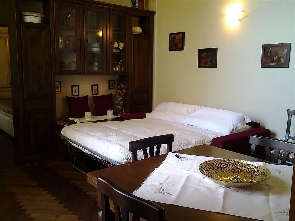 ** לינה וארוחת בוקר פירנצה B&B Al Duomo איטליה